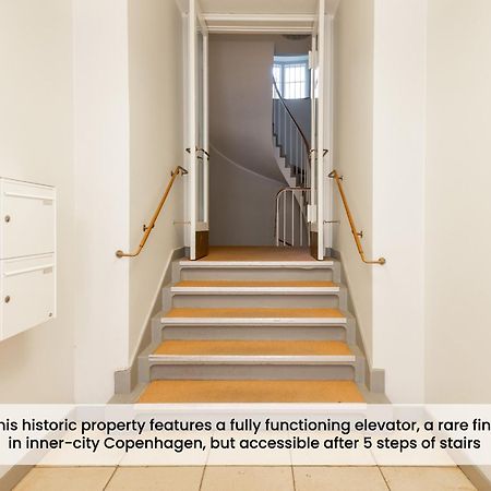 Sanders Monarch - Charming One-Bedroom Apartment With Two Balconies København Eksteriør billede