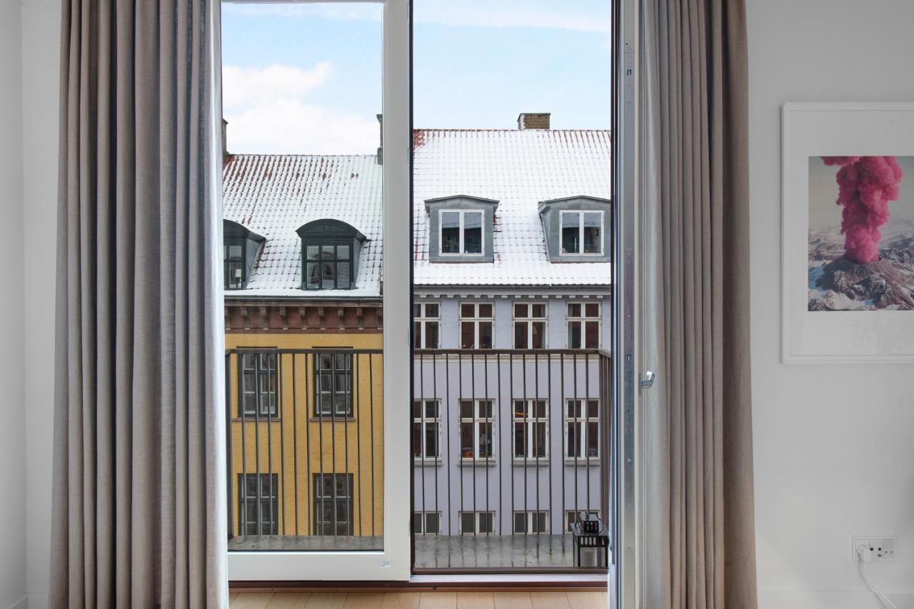 Sanders Monarch - Charming One-Bedroom Apartment With Two Balconies København Eksteriør billede