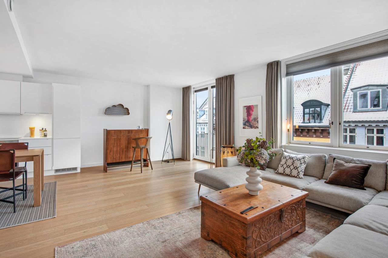 Sanders Monarch - Charming One-Bedroom Apartment With Two Balconies København Eksteriør billede