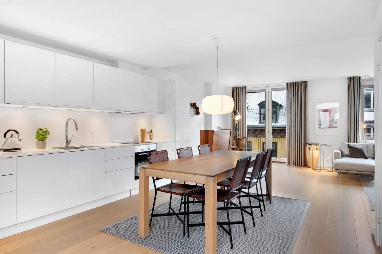 Sanders Monarch - Charming One-Bedroom Apartment With Two Balconies København Eksteriør billede