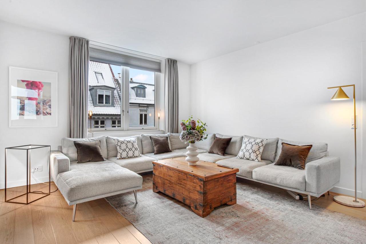 Sanders Monarch - Charming One-Bedroom Apartment With Two Balconies København Eksteriør billede